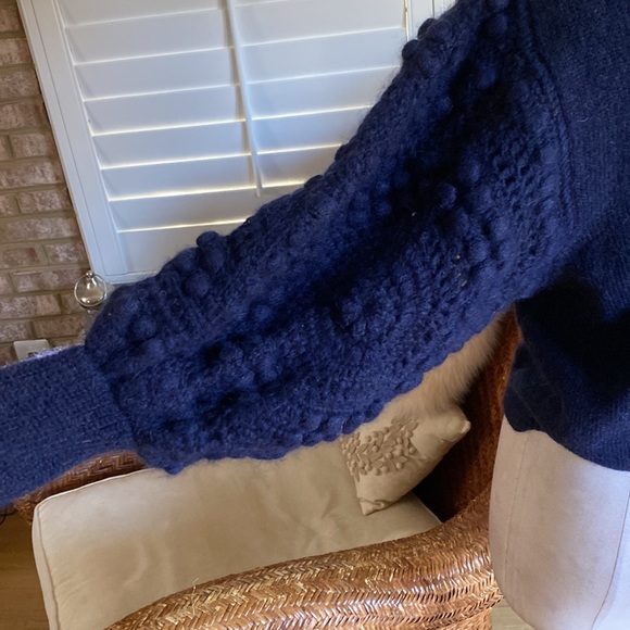 STELLA PARDO SWEATER FIORELLA HAND KNIT CROCHET SLEEVES NAVY MEDIUM EXCELLENT - Picture 6 of 8